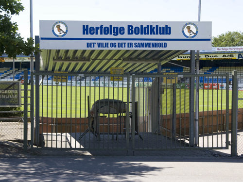 Stadion.jpg (1)